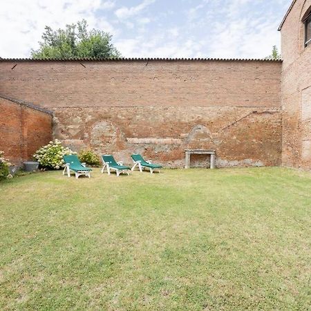 Palazzo Sabbioni Appartamento Lusso Due Camere Soggiorno Cucina Ferrara Exterior photo